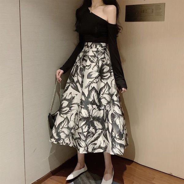 diagonal collarshoulder long sleeve solid color fashion thin t-shirt mid-length high waist large swing big skirt big skirtt-shirt skirt, Gray
diagonal collarshoulder long sleeve solid color fashion thin t-shirt mid-length high waist large swing big skirt big skirtt-shirt skirt, Gray