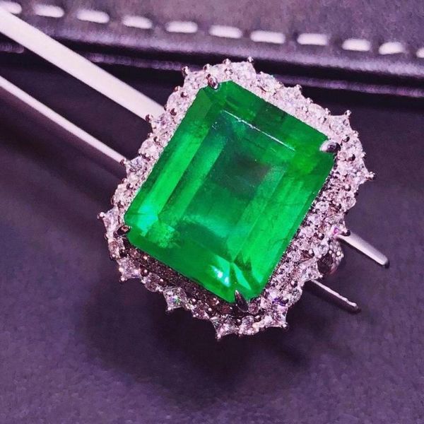 h826 emerald ring 12.88ct pure 18 k gold jewelry nature green emerald diamond female rings for women fine ring, Golden;silver
h826 emerald ring 12.88ct pure 18 k gold jewelry nature green emerald diamond female rings for women fine ring, Golden;silver