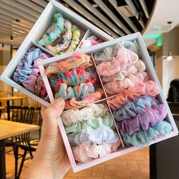 16/20pcs/box chiffon elastic scrunchie hair bands pack girls women candy color ponytail rubber band headwear hair accessories
16/20pcs/box chiffon elastic scrunchie hair bands pack girls women candy color ponytail rubber band headwear hair accessories
