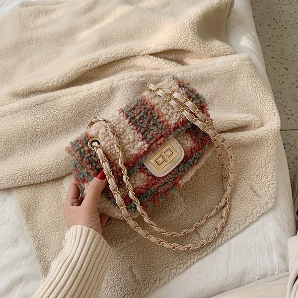 women handbag 2020 new designer fashion lambswool crossbody messenger bag small square bag vintage chain tote
women handbag 2020 new designer fashion lambswool crossbody messenger bag small square bag vintage chain tote