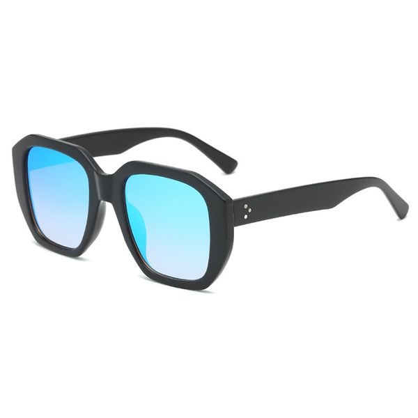 2020 design gradient sunglasses fahsion retro women men plastic lenses 2042 uv400 protection eyewear, White;black
2020 design gradient sunglasses fahsion retro women men plastic lenses 2042 uv400 protection eyewear, White;black