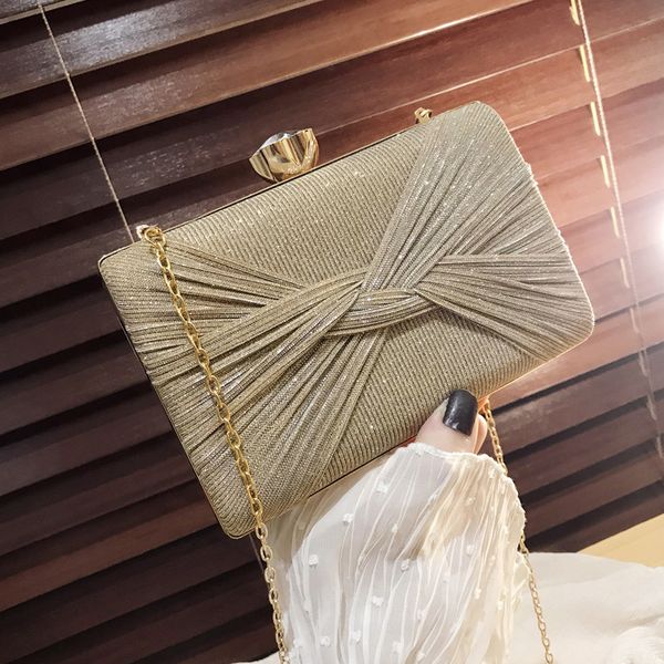 wholesal 2020 женщина рука сумка сумки lady качества small bag косой tide satchel chain пакет western style case
wholesal 2020 женщина рука сумка сумки lady качества small bag косой tide satchel chain пакет western style case