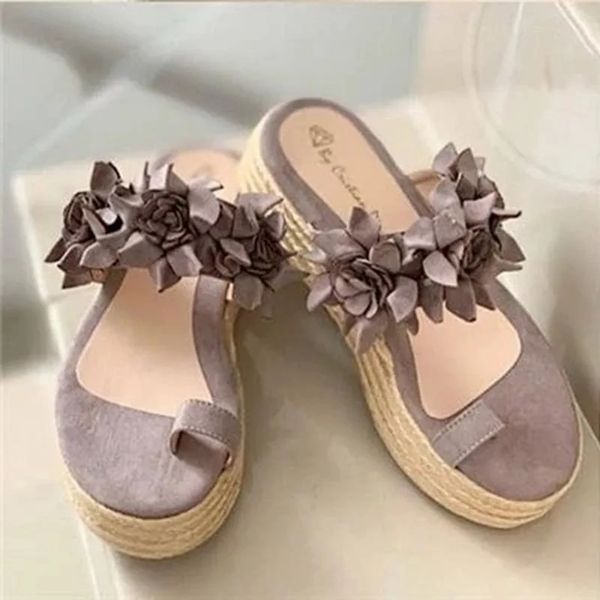 dress shoes women summer beach slippers mid heels wedges woven flowers sandals ladies plus size, Black
dress shoes women summer beach slippers mid heels wedges woven flowers sandals ladies plus size, Black