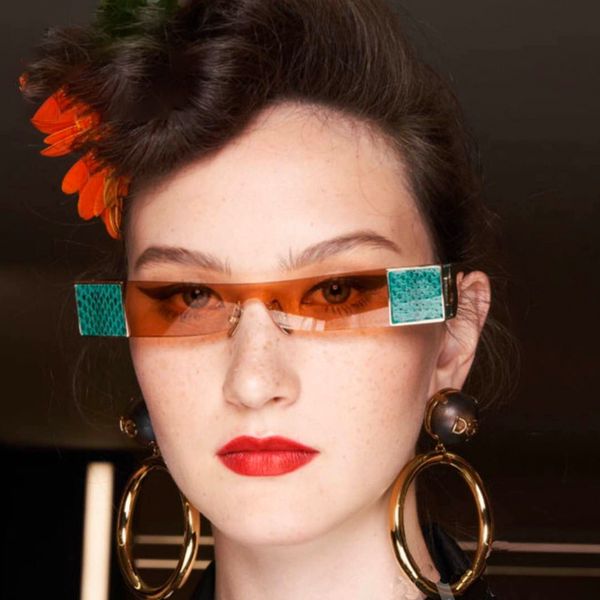 2020 square sunglasses integrated goggles, personalized one-piece vintage sun glasses shades for women lentes de sol mujer, White;black
2020 square sunglasses integrated goggles, personalized one-piece vintage sun glasses shades for women lentes de sol mujer, White;black
