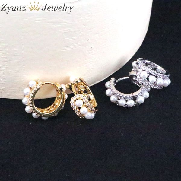 5 pairs, 18mm, gold / silver color micro pave cz earrings pearl shell metal geometric hoop earrings for women girls, Golden;silver
5 pairs, 18mm, gold / silver color micro pave cz earrings pearl shell metal geometric hoop earrings for women girls, Golden;silver