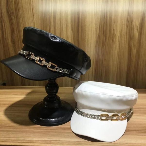 stingy brim hats 202107-yy produced by large factories metal chain fashion lady octagonal hat women visors cap, Blue;gray
stingy brim hats 202107-yy produced by large factories metal chain fashion lady octagonal hat women visors cap, Blue;gray