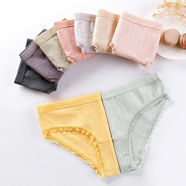 women's panties 2021 1 pieces cotton underwear woman soft lace comfortable mid waist female triangle briefs 9 colors, Black;pink
women's panties 2021 1 pieces cotton underwear woman soft lace comfortable mid waist female triangle briefs 9 colors, Black;pink