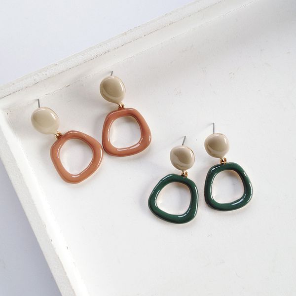 stud 2021 geometric round metal irregular female earrings fashion jewelry enamel glaze girls' party gift, Golden;silver
stud 2021 geometric round metal irregular female earrings fashion jewelry enamel glaze girls' party gift, Golden;silver