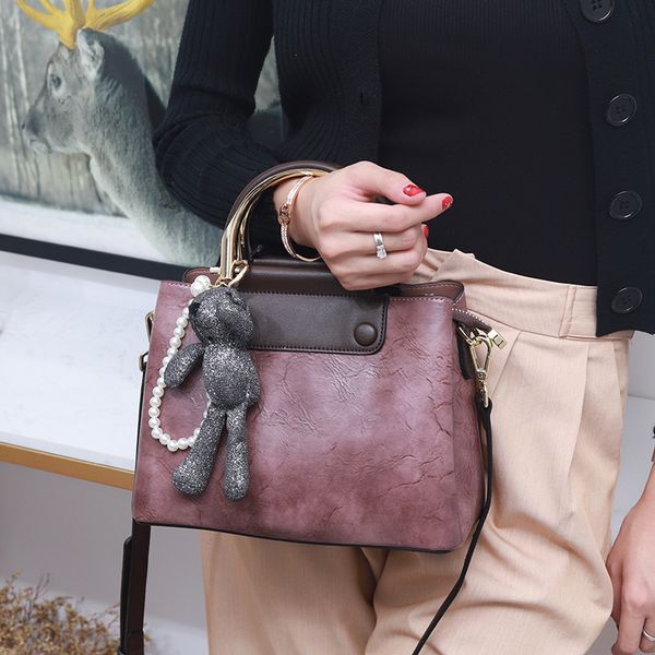 сумка мешок женщин 2020 новый стиль моды тотализатор одним плечом crossbody большой емкости женская сумка
сумка мешок женщин 2020 новый стиль моды тотализатор одним плечом crossbody большой емкости женская сумка