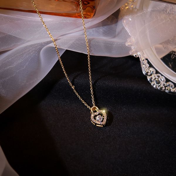 chokers smart girl love heart-shaped pendant 2021 fashion star temperament necklace female clavicle chain all-match ornament, Golden;silver
chokers smart girl love heart-shaped pendant 2021 fashion star temperament necklace female clavicle chain all-match ornament, Golden;silver
