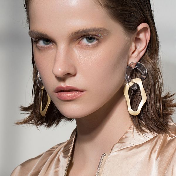 vintage transparent acrylic dangle earring for women gold alloy irregular geometric resin brincos wedding party wholesale, Silver
vintage transparent acrylic dangle earring for women gold alloy irregular geometric resin brincos wedding party wholesale, Silver