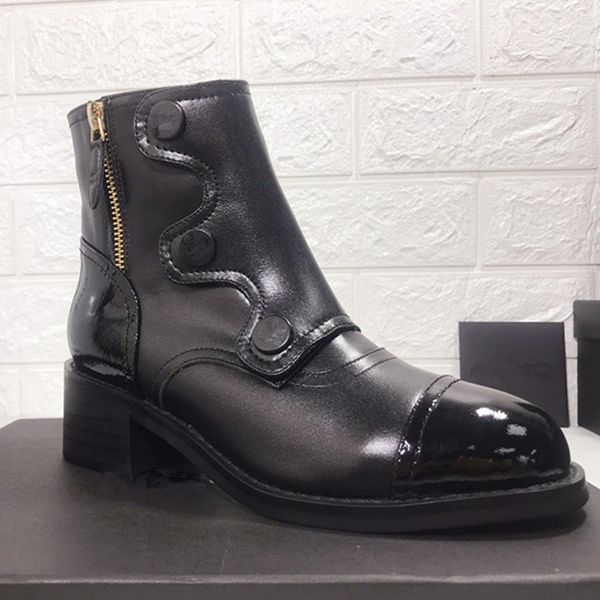 buckles decor women ankle boots new fashion genuine leather women matin boots black low heels winter shoes
buckles decor women ankle boots new fashion genuine leather women matin boots black low heels winter shoes