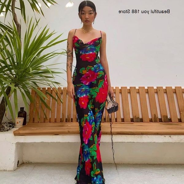 summer women's 2020 new printed pile collar suspender backless dress women's dress, Black;gray
summer women's 2020 new printed pile collar suspender backless dress women's dress, Black;gray