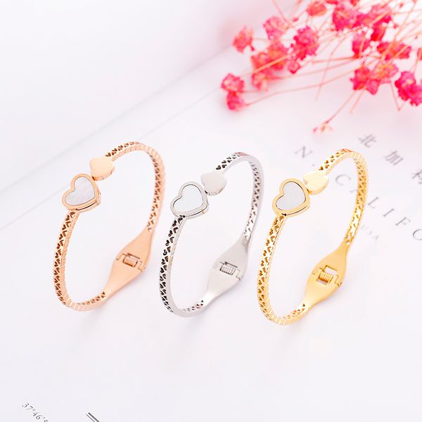 wholesale shell heart korean vintage jewelry screw open charms a bracelet for inlaid rose wrap manchette, Black
wholesale shell heart korean vintage jewelry screw open charms a bracelet for inlaid rose wrap manchette, Black