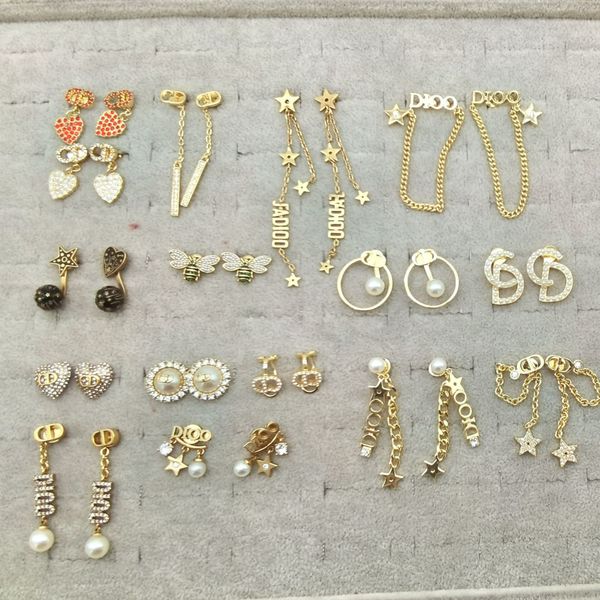 2020dijia/d little bee earrings female letters online celebrity classic earrings, White
2020dijia/d little bee earrings female letters online celebrity classic earrings, White