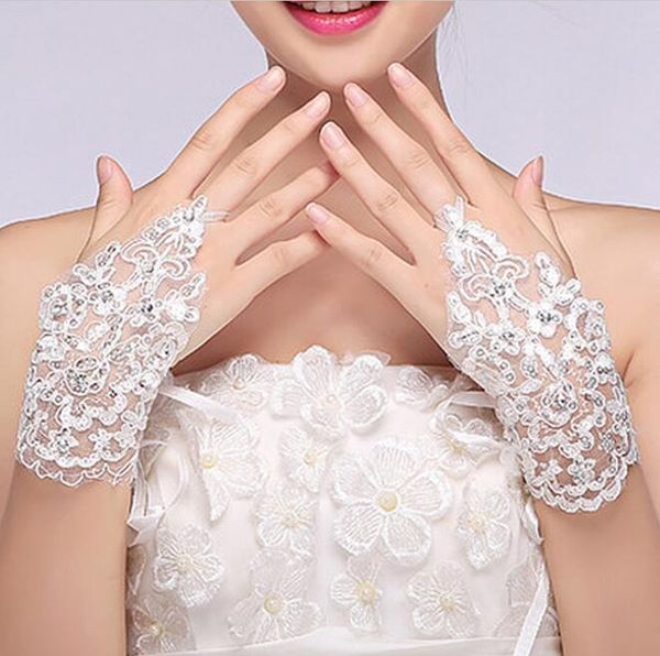2 pcs/lot beaded lace gloves hook finger gloves short paragraph fingerless wholesale, Blue;gray
2 pcs/lot beaded lace gloves hook finger gloves short paragraph fingerless wholesale, Blue;gray