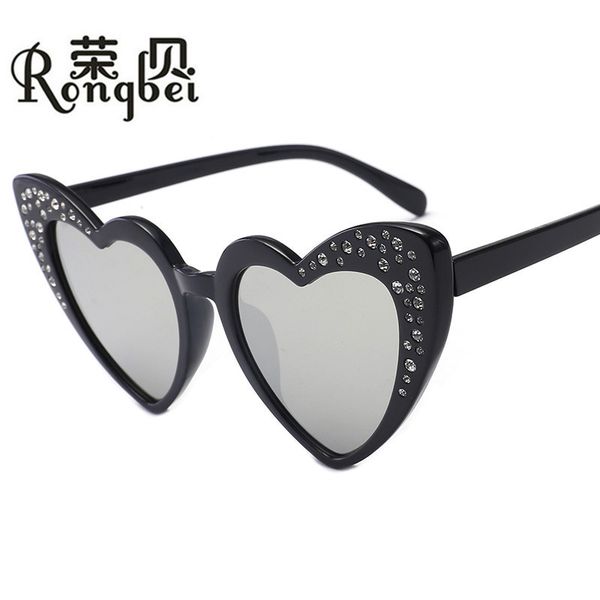 sunglasses manufacturer's direct sale of fashionable with diamond in heart, White;black
sunglasses manufacturer's direct sale of fashionable with diamond in heart, White;black