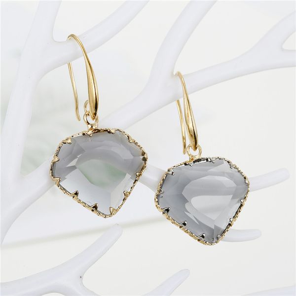 stud moonrocy gold color earrings hook heart crystal gray brown white party jewelry wholesale for women female gift drop, Golden;silver
stud moonrocy gold color earrings hook heart crystal gray brown white party jewelry wholesale for women female gift drop, Golden;silver