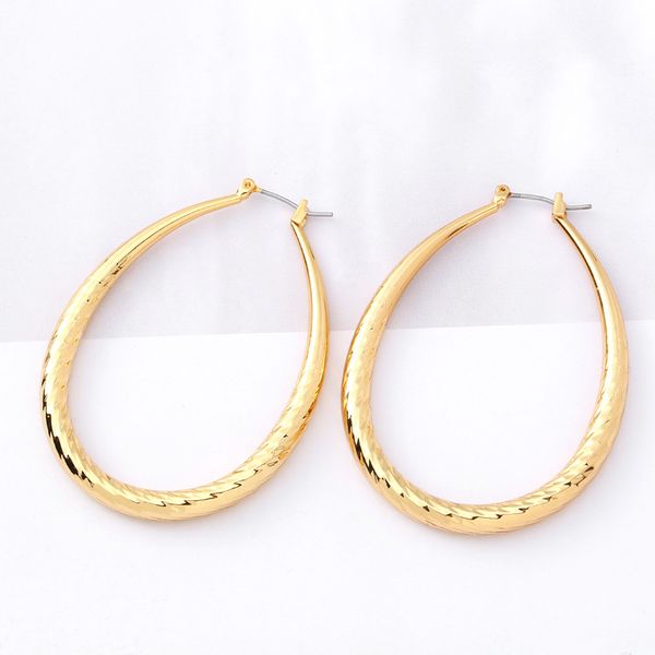 hoop & huggie vintage aesthetic big twisted earrings gold silver color fashion round earring women punk accessories piercing 2021, Golden;silver
hoop & huggie vintage aesthetic big twisted earrings gold silver color fashion round earring women punk accessories piercing 2021, Golden;silver