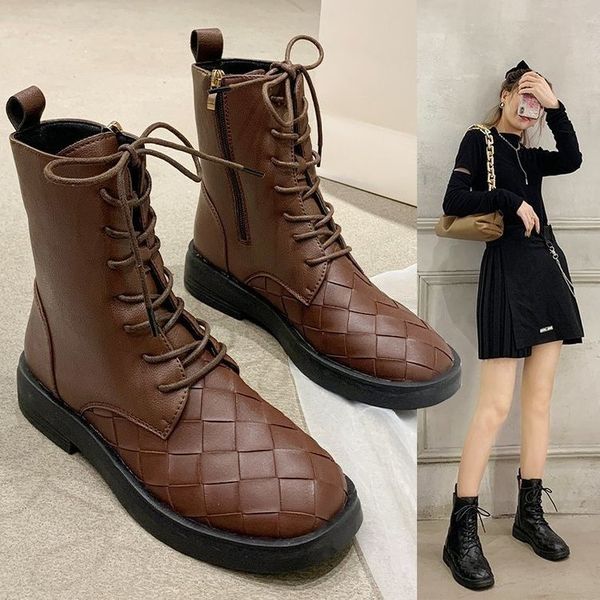 2020 autumn new women's mid heel boots fashion ladies motorcycle boot round head lace up mid tube boots woman black boot woman
2020 autumn new women's mid heel boots fashion ladies motorcycle boot round head lace up mid tube boots woman black boot woman