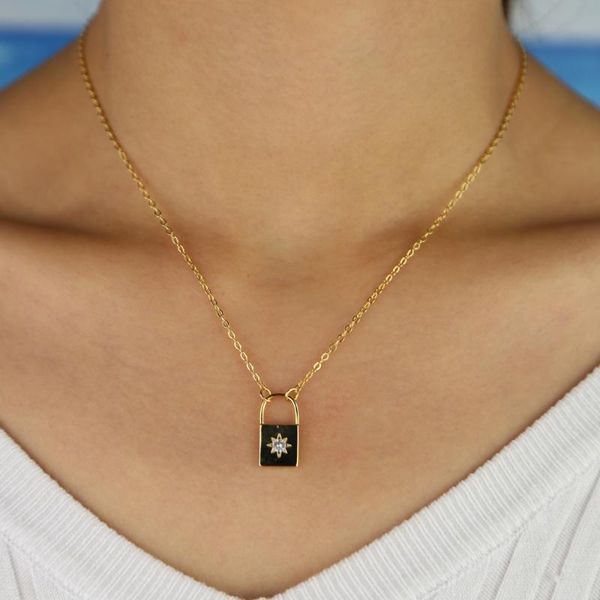 chains 18" gold filled lock necklace fashion simple women girl jewelry wholesale, Silver
chains 18" gold filled lock necklace fashion simple women girl jewelry wholesale, Silver