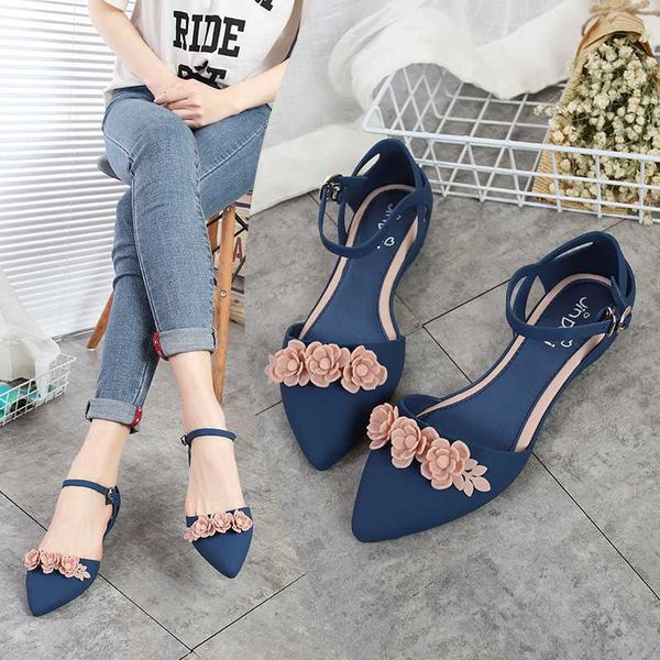 2020 summer jelly shoes beach sand soft slip resistance sandals flat heel pointy toe women flats shoes with bowknot, Black
2020 summer jelly shoes beach sand soft slip resistance sandals flat heel pointy toe women flats shoes with bowknot, Black