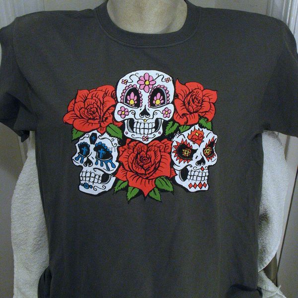 tres hermanos para rosas screen printed day of the dead tshirt mens men t shirt
tres hermanos para rosas screen printed day of the dead tshirt mens men t shirt