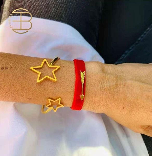 2020 new fashion hollow star heart charm twisted bangle bracelets for women gold color love jewelry, Black
2020 new fashion hollow star heart charm twisted bangle bracelets for women gold color love jewelry, Black