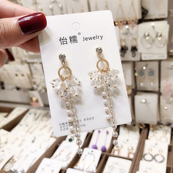 dangle & chandelier vintage crystal water drop women earrings fashionable sweet tassels for drops, Silver
dangle & chandelier vintage crystal water drop women earrings fashionable sweet tassels for drops, Silver