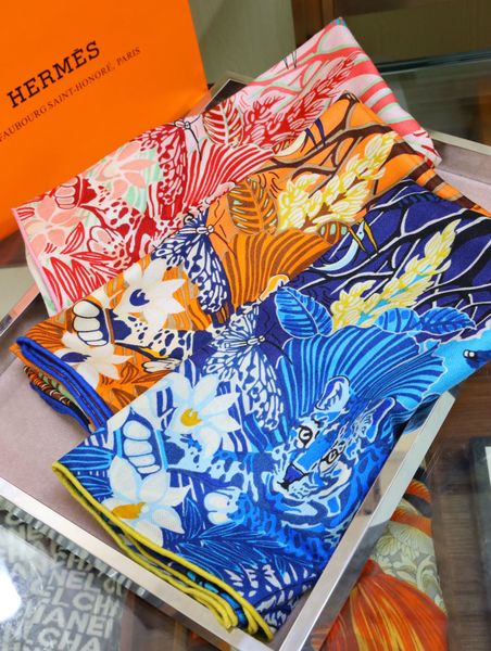 Lion City 140 square scarf Designer scarf bucket hat hat baseball cap ladies luxury designer scarf silk designer turban 2020 new
Lion City 140 square scarf Designer scarf bucket hat hat baseball cap ladies luxury designer scarf silk designer turban 2020 new