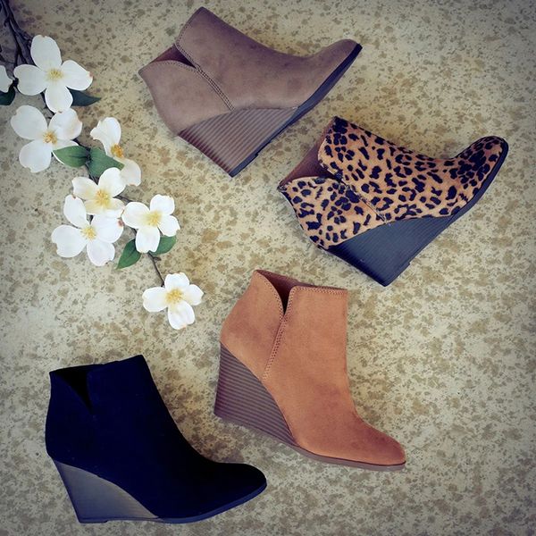 pointed toe booties winter women leopard ankle boots lace up footwear platform high heels wedges shoes woman bota feminina, Black
pointed toe booties winter women leopard ankle boots lace up footwear platform high heels wedges shoes woman bota feminina, Black