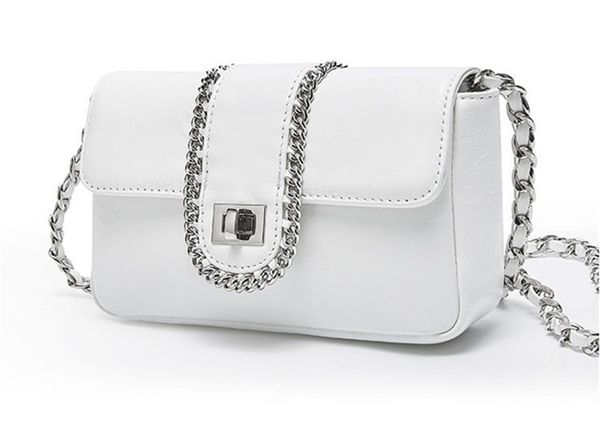 casual luxury jewelry all-match bag small fresh messenger leather handbags new fashion designer one shoulder chain small square bag shi
casual luxury jewelry all-match bag small fresh messenger leather handbags new fashion designer one shoulder chain small square bag shi