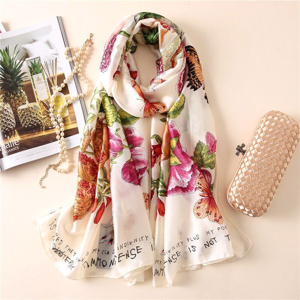 bandanas soft 100% natural silk scarf women print butterfly on floral shawl femme long bandana bufanda foulard
bandanas soft 100% natural silk scarf women print butterfly on floral shawl femme long bandana bufanda foulard