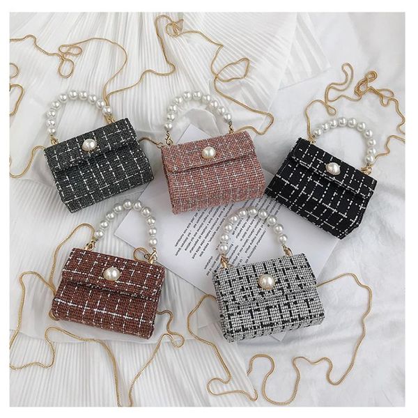 2020 new fashion designer crossbody bags women pearl decoration small handbags sweet flap shoulder purse pouch party bags
2020 new fashion designer crossbody bags women pearl decoration small handbags sweet flap shoulder purse pouch party bags