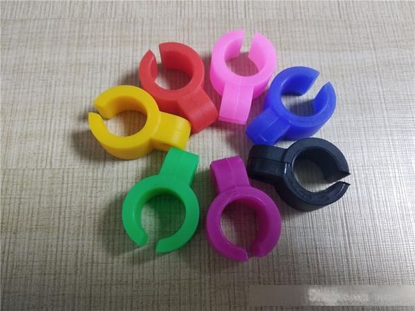 new cigarette holder ring silicone hands cigarette finger ring holders for men and women smoking ring holder
new cigarette holder ring silicone hands cigarette finger ring holders for men and women smoking ring holder