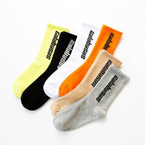 men's socks casual trendy hip hop street letter printed comfortable cotton socks autumn and winter men's medium tube, Black
men's socks casual trendy hip hop street letter printed comfortable cotton socks autumn and winter men's medium tube, Black