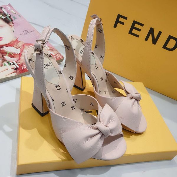 designer womens sandals luxury pink patent leather bow-knot letter pattern high heel sandals with box size 35-41, Black
designer womens sandals luxury pink patent leather bow-knot letter pattern high heel sandals with box size 35-41, Black