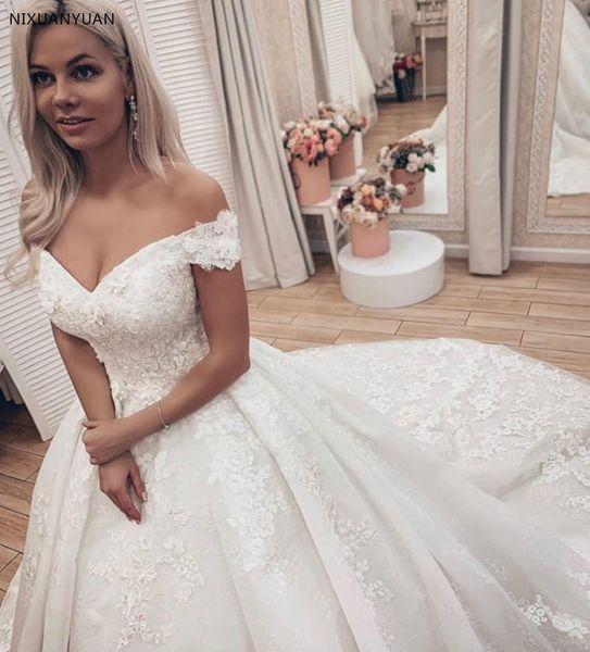 off the shoulder wedding dress 2020 puffy lace appliques plus size ivory long train church lawn vestido de novia gowns for bride, Blue;red
off the shoulder wedding dress 2020 puffy lace appliques plus size ivory long train church lawn vestido de novia gowns for bride, Blue;red