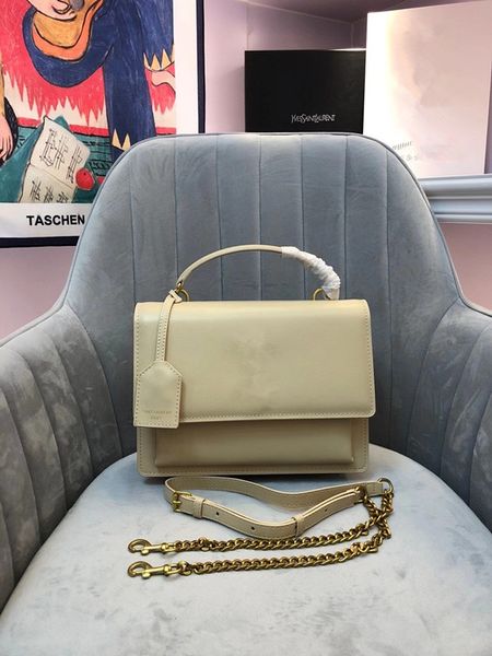 flap bag luxury designer handbags sunset original leather lady shoulder bags fashion medium crossbody dust gift box
flap bag luxury designer handbags sunset original leather lady shoulder bags fashion medium crossbody dust gift box