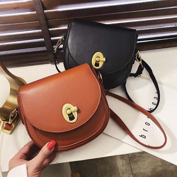 2020 new korean wild shoulder messenger bag fashion saddle bag
2020 new korean wild shoulder messenger bag fashion saddle bag