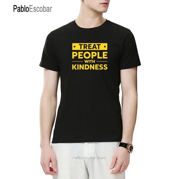 лечить людей с добротой t-shirt мужчины моды письмо printed t рубашка с коротким рукавом лето camisetas tee tops
лечить людей с добротой t-shirt мужчины моды письмо printed t рубашка с коротким рукавом лето camisetas tee tops