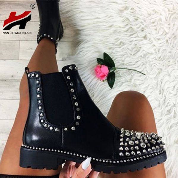 nan jiu mountain 2020 women ankle boots boots handmade autumn shoes low heel fashion solid color rivets plus size 41, Black
nan jiu mountain 2020 women ankle boots boots handmade autumn shoes low heel fashion solid color rivets plus size 41, Black