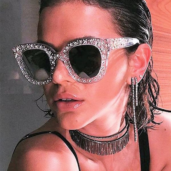 fashion plastic women sunglasses brand designer oversized gradient vintage retro luxury sun glasses for female shades uv400, White;black
fashion plastic women sunglasses brand designer oversized gradient vintage retro luxury sun glasses for female shades uv400, White;black