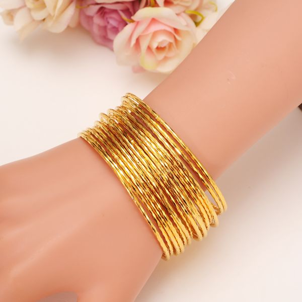 4шт большого dubai gold stamp женщины девушка браслет индия браслет для взрослых африканских мужчин ювелирного дитяти mideast арабских преле, Black
4шт большого dubai gold stamp женщины девушка браслет индия браслет для взрослых африканских мужчин ювелирного дитяти mideast арабских преле, Black