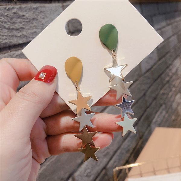 2020 новая корея стиль простые сладкие silver pin spray paint асимметрия long star падения серьги для женщин бижутерия аксессуары
2020 новая корея стиль простые сладкие silver pin spray paint асимметрия long star падения серьги для женщин бижутерия аксессуары