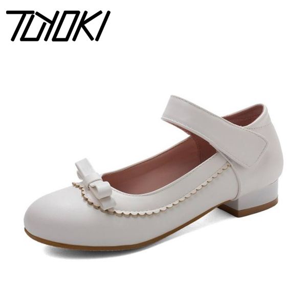 tuyoki women flat shoes fashion bowknot sweet style shoes women lovely paste ruffled lace design party footwear size 30-43, Black
tuyoki women flat shoes fashion bowknot sweet style shoes women lovely paste ruffled lace design party footwear size 30-43, Black