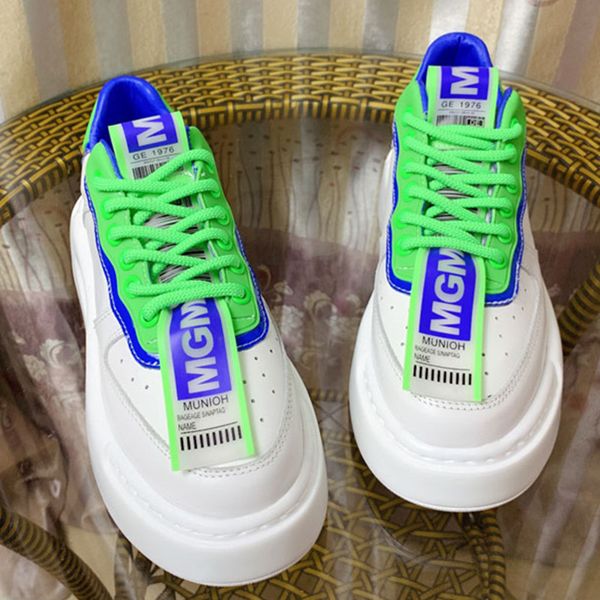 натуральная кожа женщина белых кроссовки узелок смешанного цвет кожа zapatos mujer платформа высокого качество тапок вскользь спорт flat, Black
натуральная кожа женщина белых кроссовки узелок смешанного цвет кожа zapatos mujer платформа высокого качество тапок вскользь спорт flat, Black