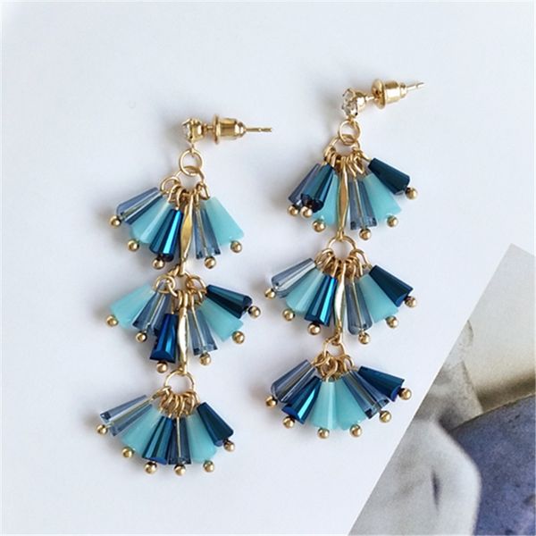 stud water glass tassel earrings personality fashion crystal for woman fine jewelry accessories gold wholesale, Golden;silver
stud water glass tassel earrings personality fashion crystal for woman fine jewelry accessories gold wholesale, Golden;silver