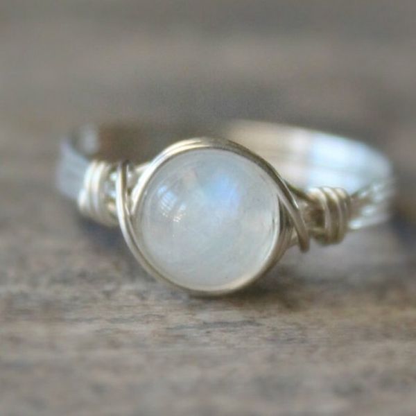 cluster rings moda mujer for women wedding white moonstone ring charm silver color gifts luxury jewelry femme girl anillos 50x755, Golden;silver
cluster rings moda mujer for women wedding white moonstone ring charm silver color gifts luxury jewelry femme girl anillos 50x755, Golden;silver
