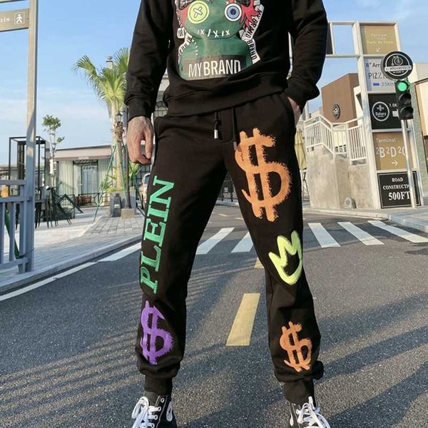 alex sweatpants and hoodie set graffiti effect streetwear sport hip hop pantalon homme men clothing mens fashion sell, Black
alex sweatpants and hoodie set graffiti effect streetwear sport hip hop pantalon homme men clothing mens fashion sell, Black